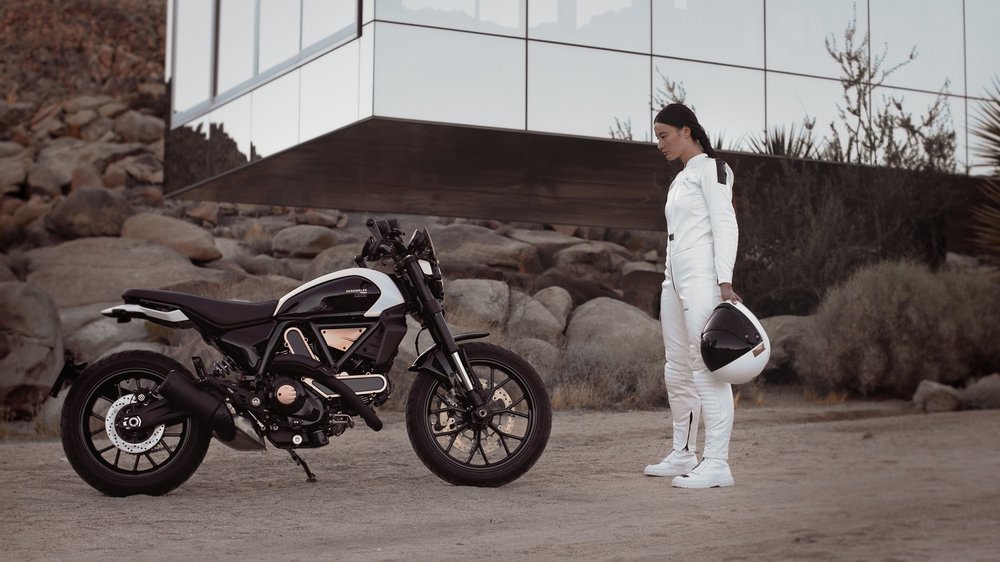 Ducati Scrambler – 10th Anniversary Rizoma Edition still 11